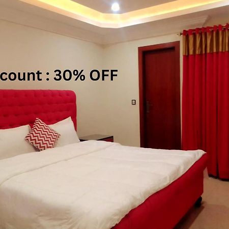 Royal Galaxy Hotel & Residence - Near Islamabad International Airport & Motorway Exterior foto