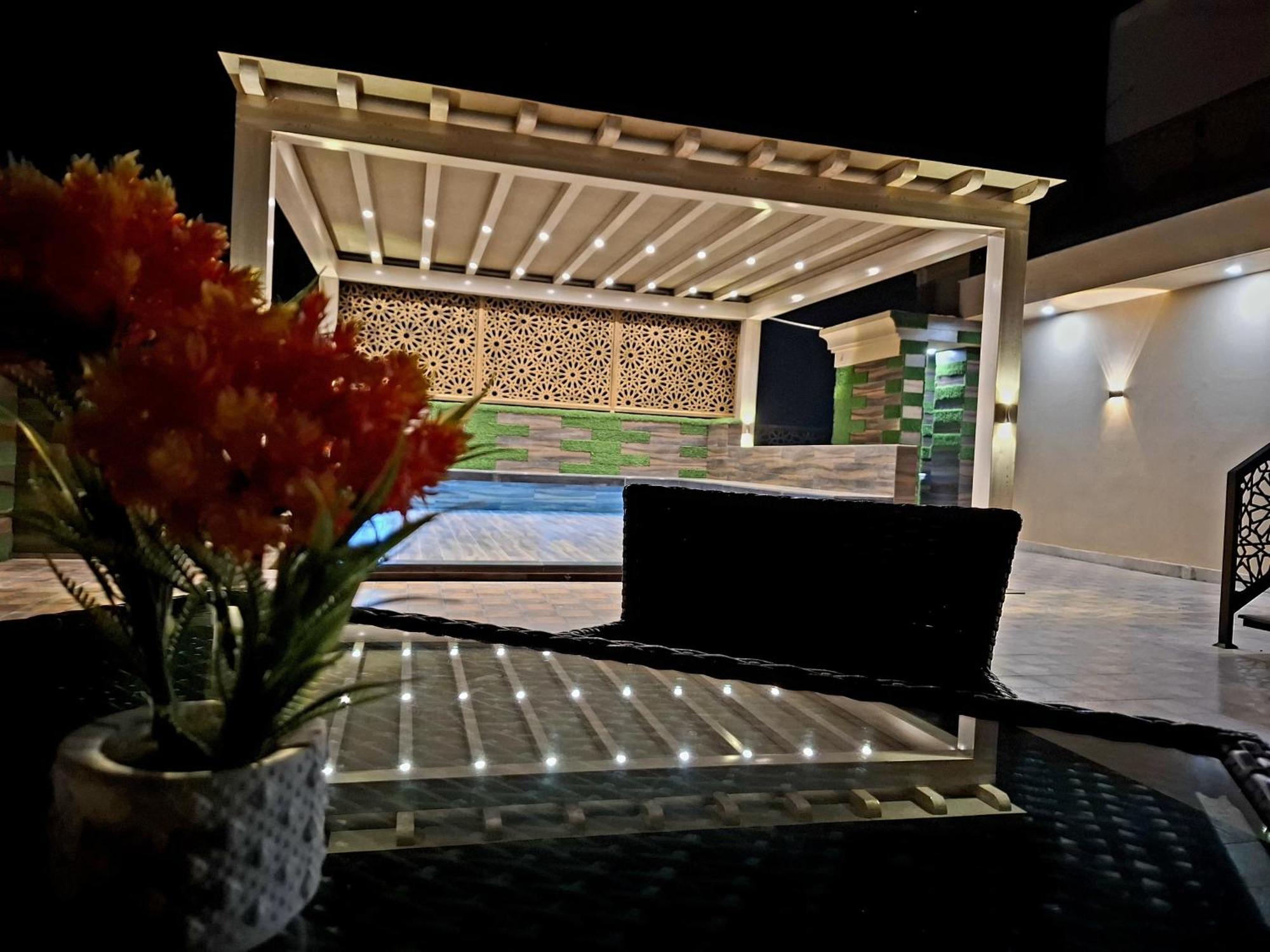 Royal Galaxy Hotel & Residence - Near Islamabad International Airport & Motorway Exterior foto