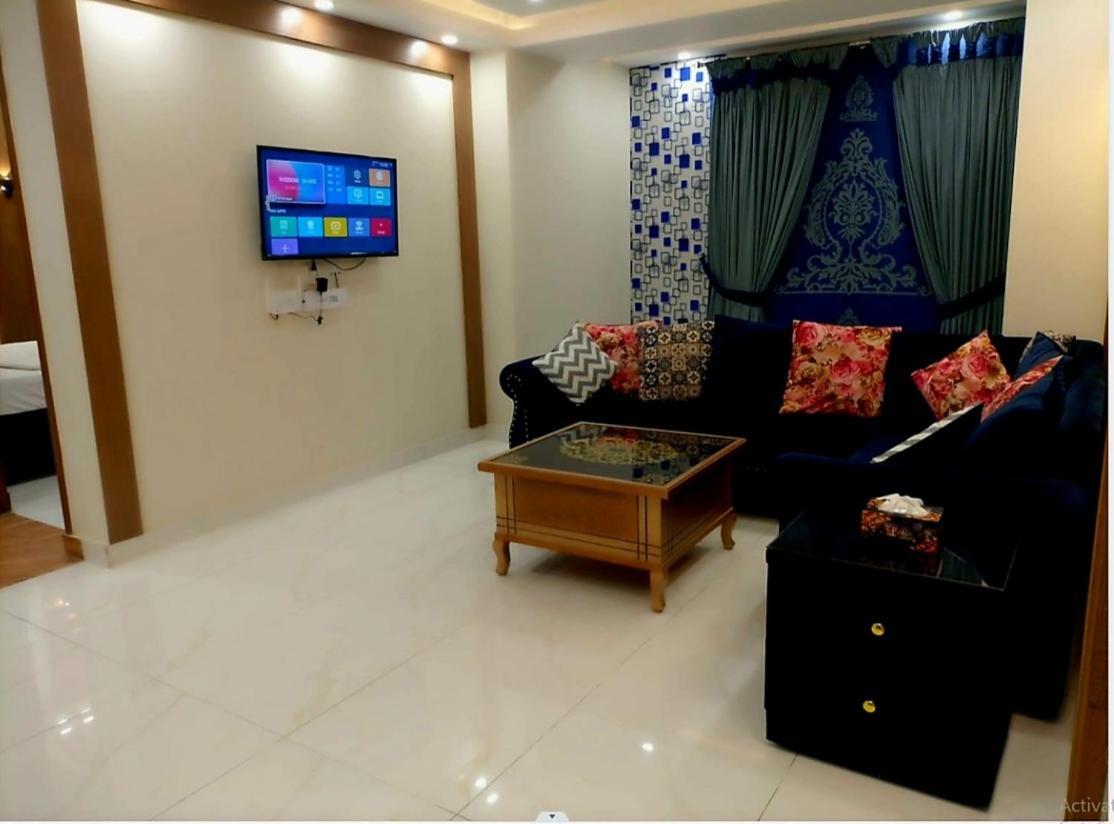 Royal Galaxy Hotel & Residence - Near Islamabad International Airport & Motorway Exterior foto